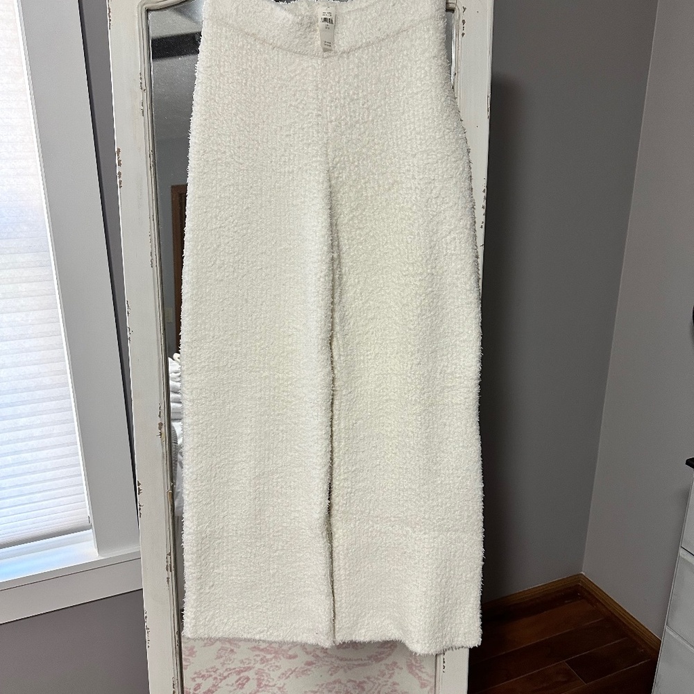 Aerie softest white fluffy lounge pants